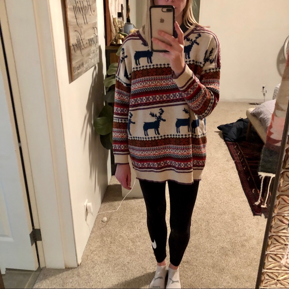 Sweater - Picture 3 of 4
